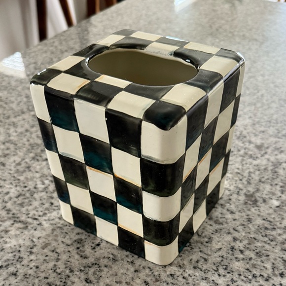 Courtly Check Boutique Tissue Box Cover - Picture 2 of 4